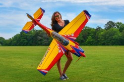 70" Extra 300 EXP V2 - Red/Blue/Yellow 1,77m