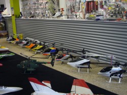 Grande Variedade de Helicopteros Prontos a Voar